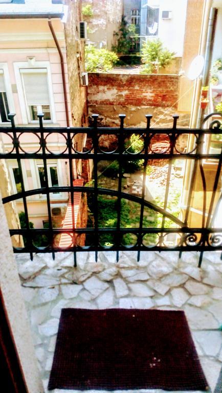 Time Traveling Apartment Sofia City מראה חיצוני תמונה