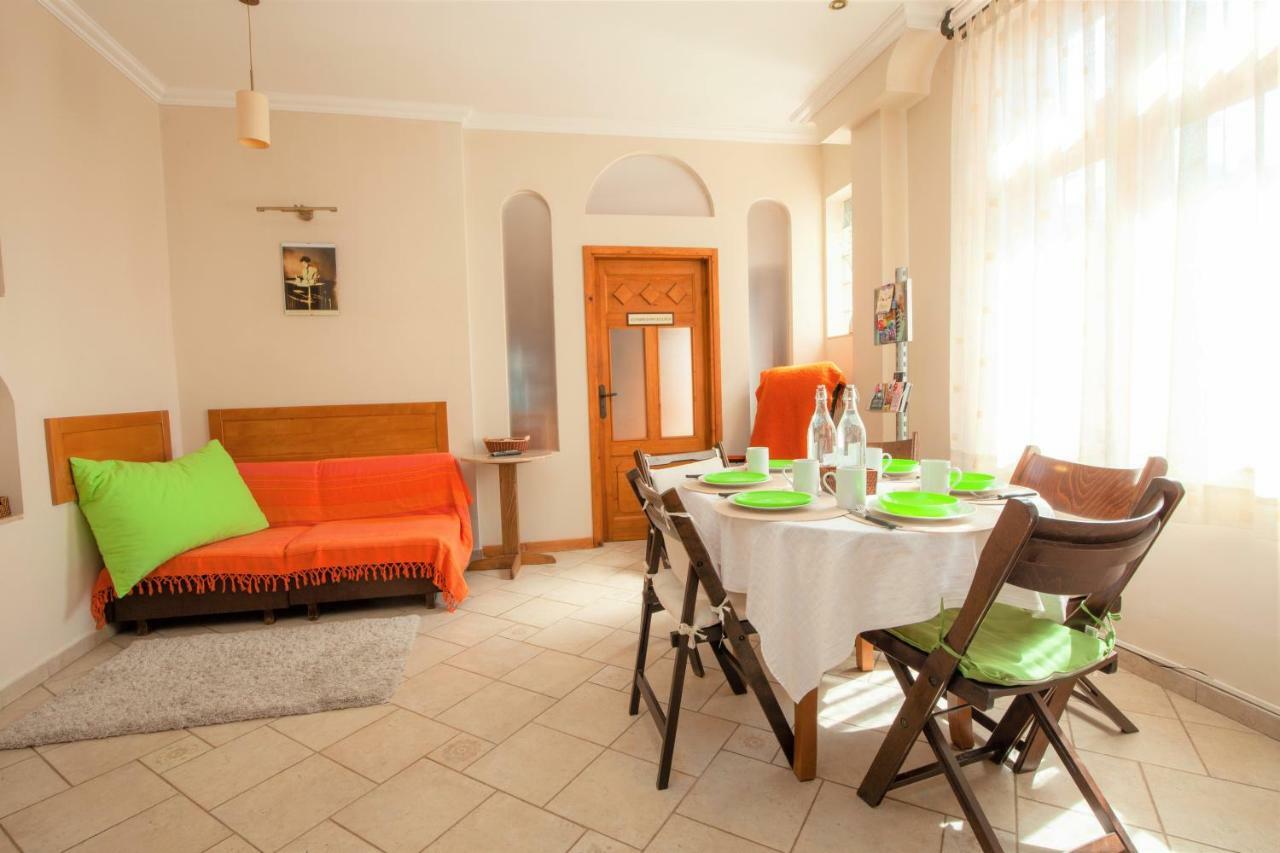 Time Traveling Apartment Sofia City מראה חיצוני תמונה